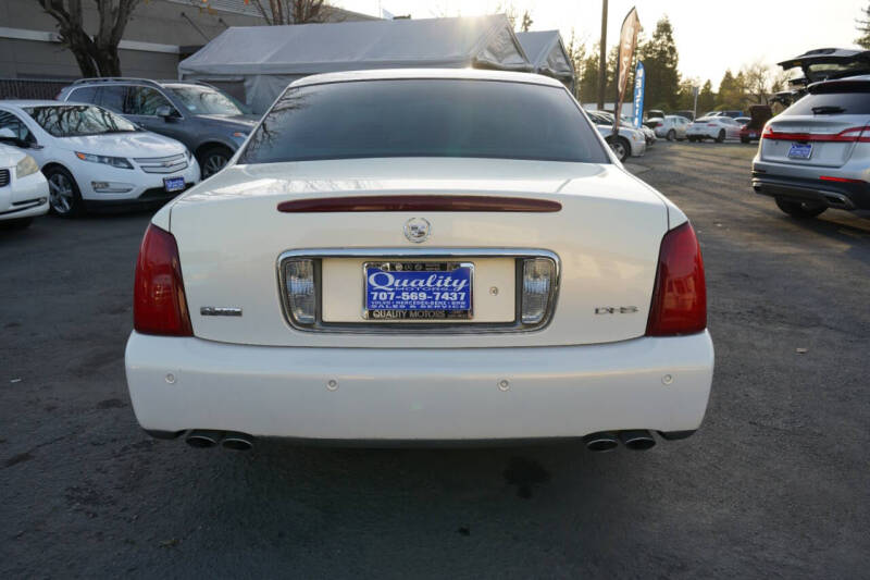2004 Cadillac DeVille DHS