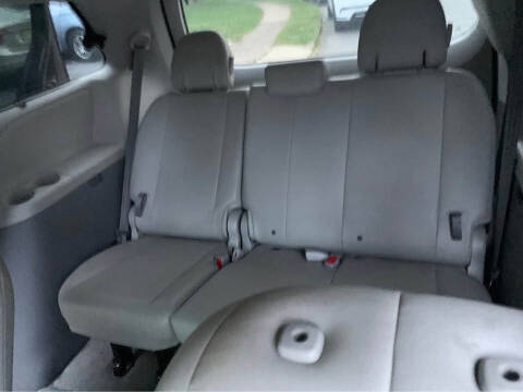 2014 Toyota Sienna XLE 7-Passenger