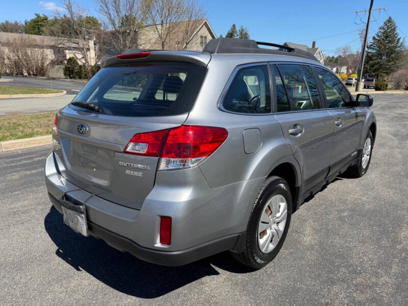 2011 Subaru Outback 2.5i