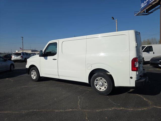2017 Nissan NV 1500 SV