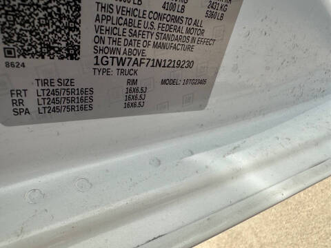 2022 GMC Savana 2500