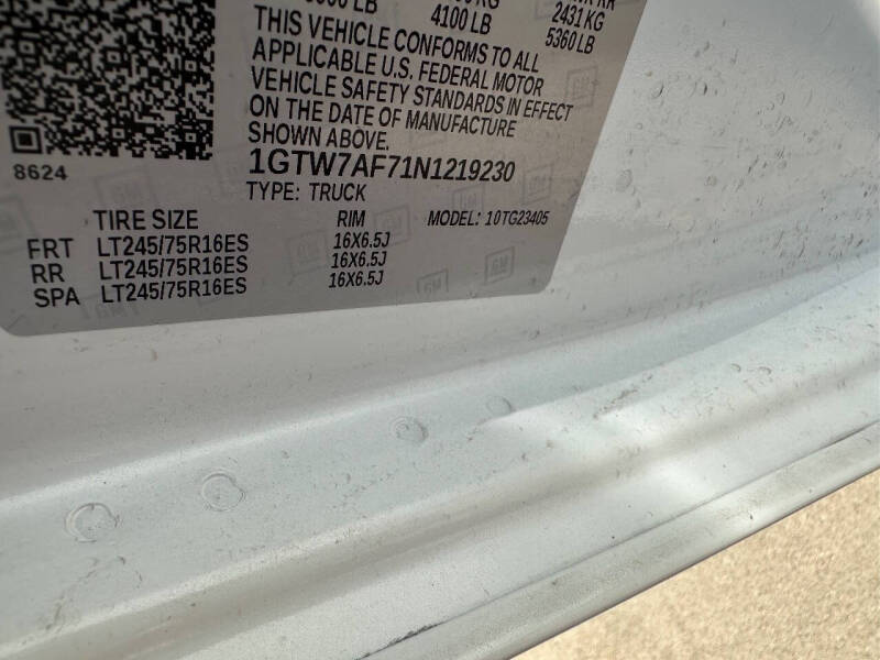 2022 GMC Savana 2500