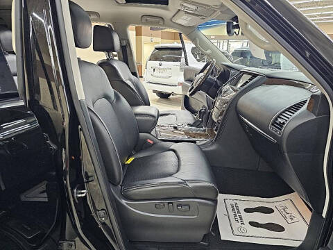 2017 Infiniti QX80