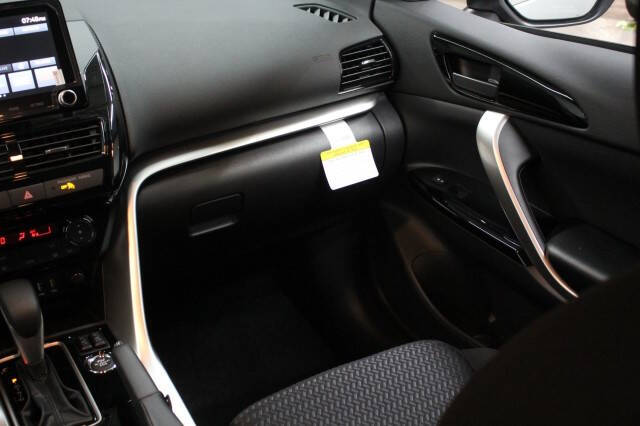 2026 Mitsubishi Eclipse Cross LE