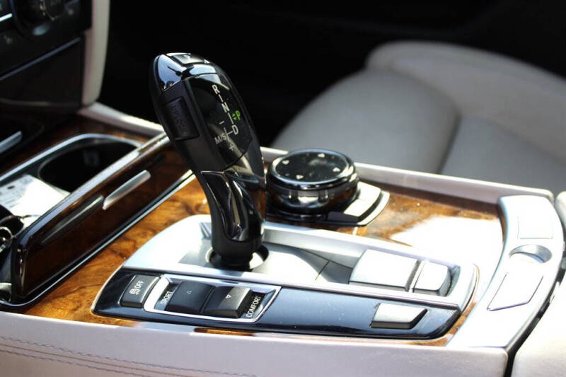2014 BMW 7 Series 750Li