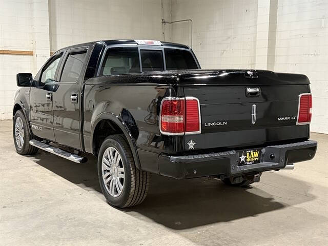 2008 Lincoln Mark LT