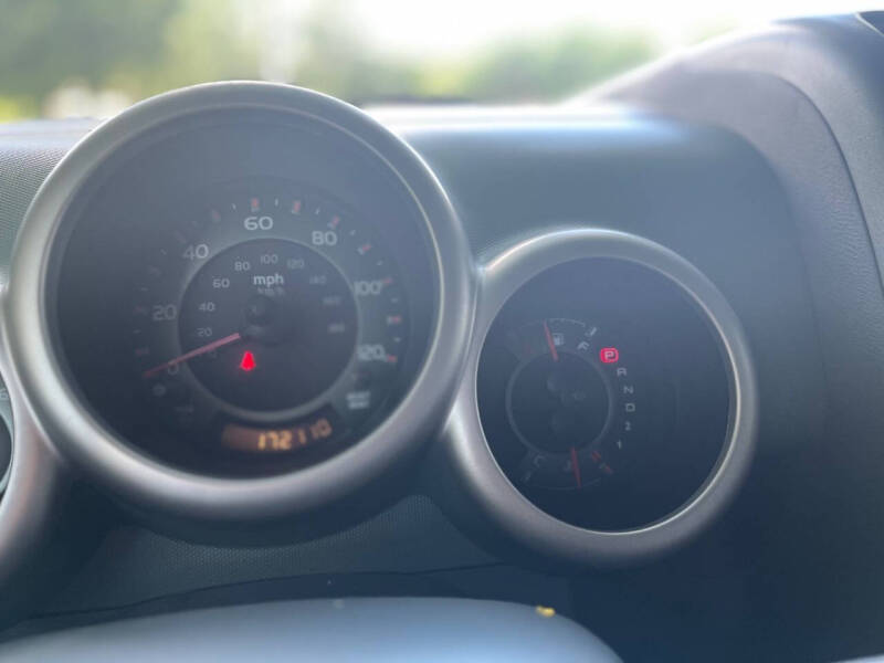 2005 Honda Element LX