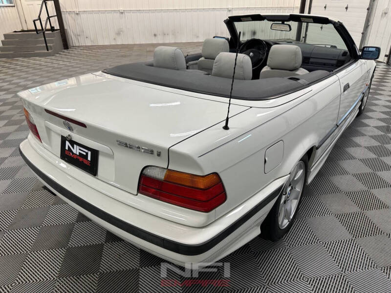1999 BMW 3 Series 323i
