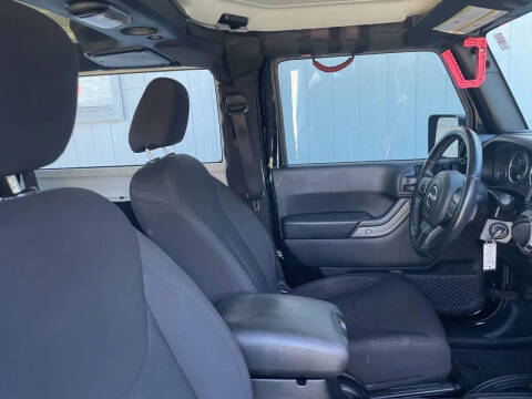 2016 Jeep Wrangler Willys Wheeler