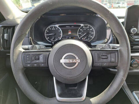 2022 Nissan Pathfinder S