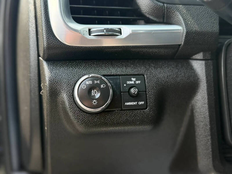 2016 GMC Acadia SLT-1