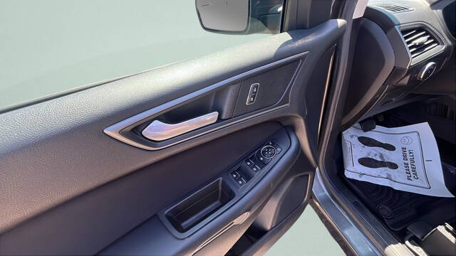 2015 Ford Edge SE