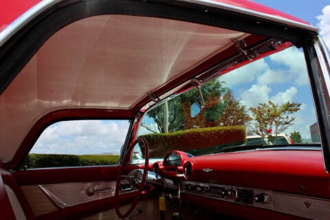 1955 Ford Thunderbird
