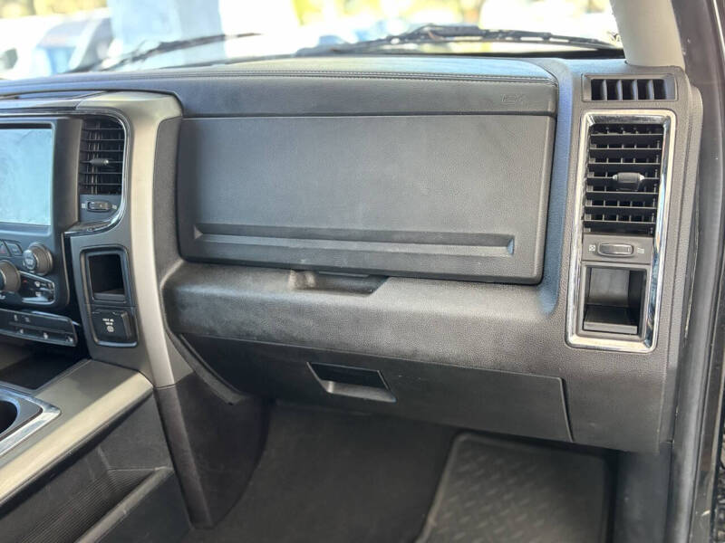 2014 RAM 1500 R/T