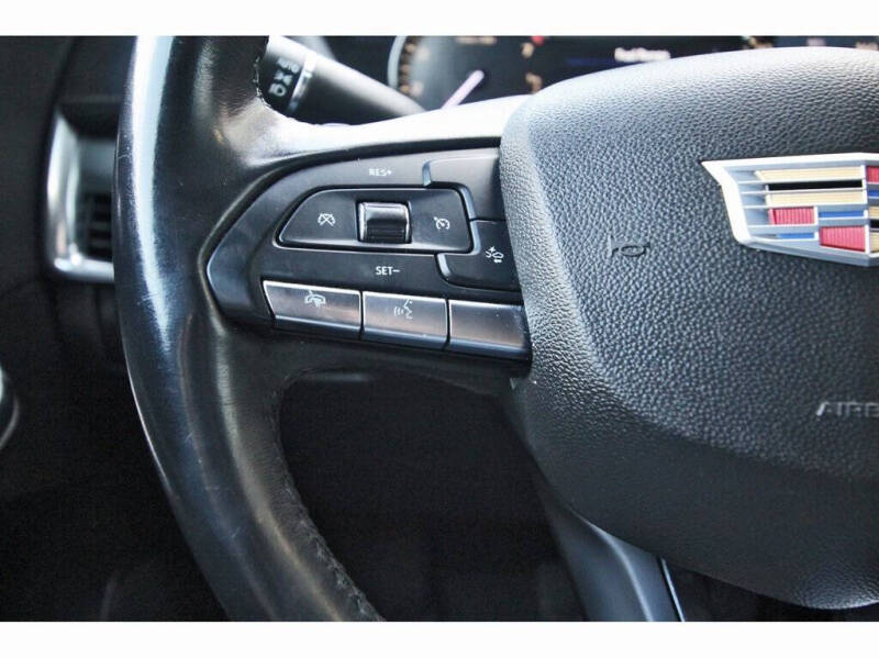 2021 Cadillac XT4 Premium Luxury