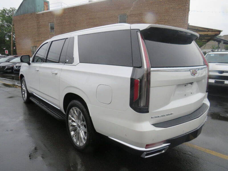 2024 Cadillac Escalade ESV Premium Luxury