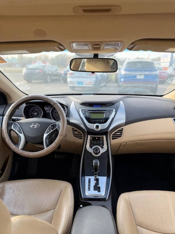 2012 Hyundai Elantra Limited