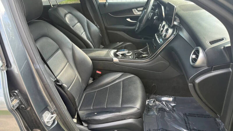 2018 Mercedes-Benz GLC GLC 300