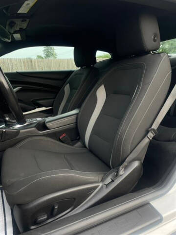 2019 Chevrolet Camaro LT