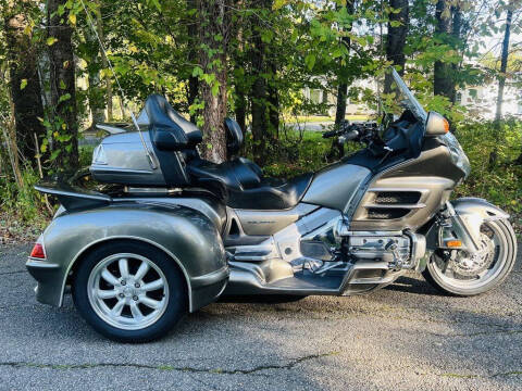 Honda Gold Wing Image