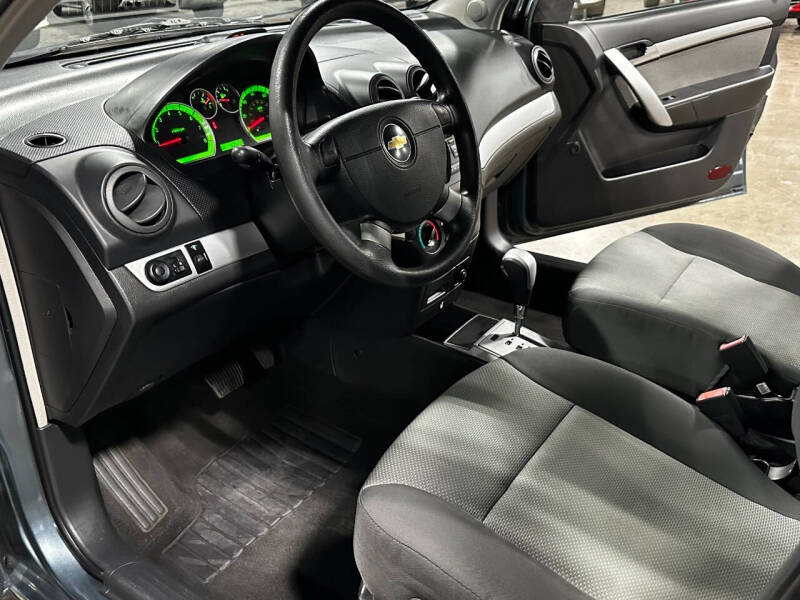 2011 Chevrolet Aveo Aveo5 LT