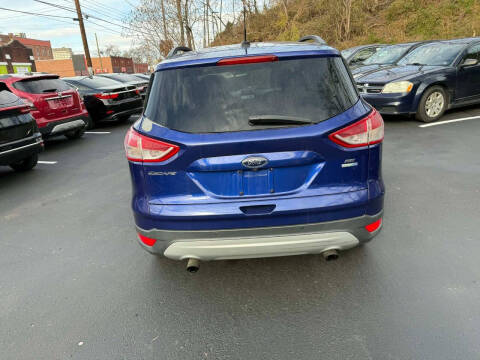 2016 Ford Escape SE