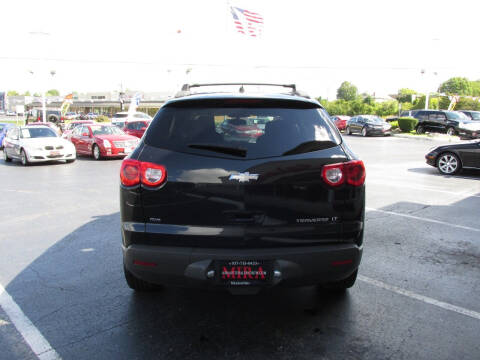 2011 Chevrolet Traverse LT