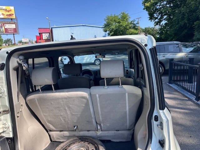 2011 Nissan cube 1.8