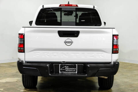 2025 Nissan Frontier S