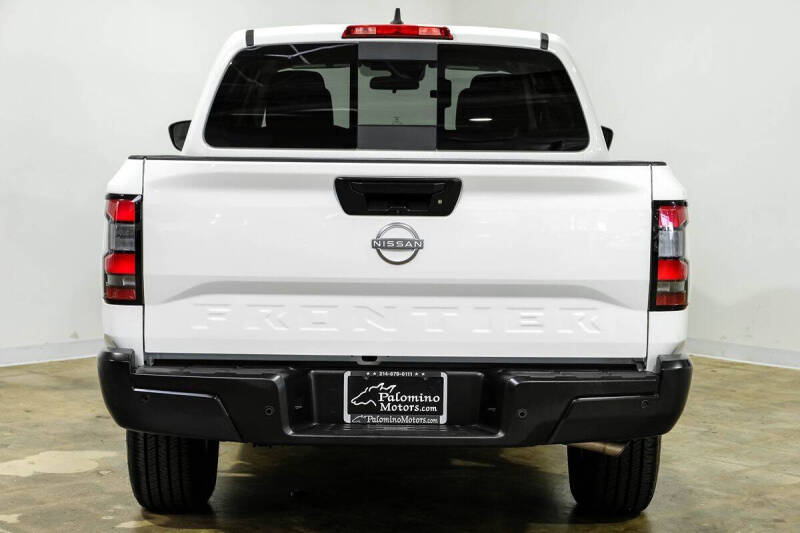 2025 Nissan Frontier S