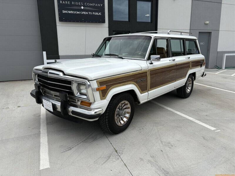 1988 Jeep Grand Wagoneer