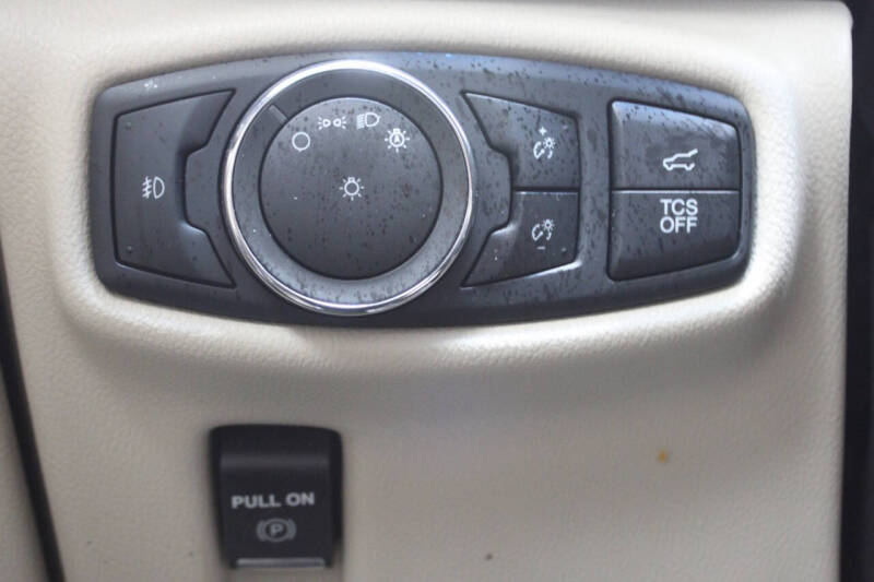 2019 Lincoln Nautilus Select