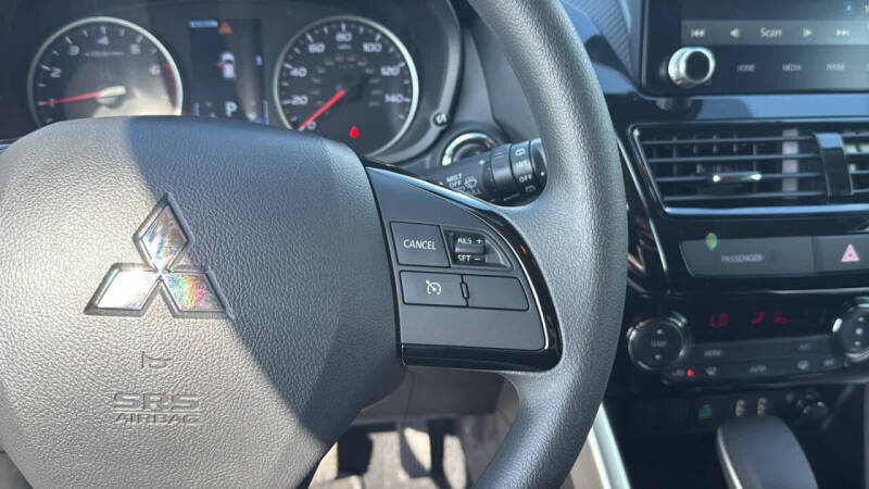 2026 Mitsubishi Eclipse Cross LE