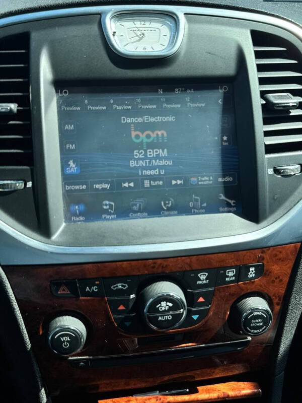 2014 Chrysler 300