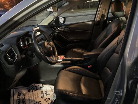 2015 Mazda MAZDA3 i Grand Touring