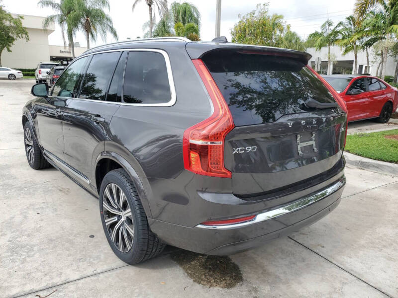 2024 Volvo XC90 B5 Core Bright Theme