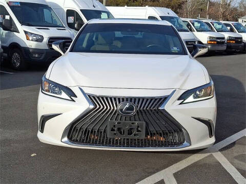 2019 Lexus ES 350
