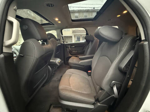 2016 GMC Acadia SLE-2