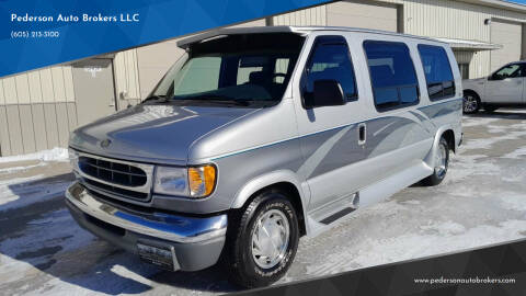1998 Ford E-Series for sale at Pederson's Classics in Sioux Falls SD
