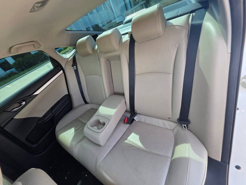 2017 Honda Civic Touring
