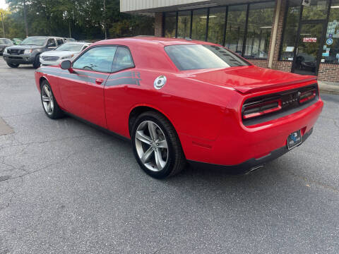 2015 Dodge Challenger SXT