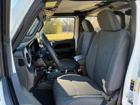 2025 Jeep Gladiator NightHawk