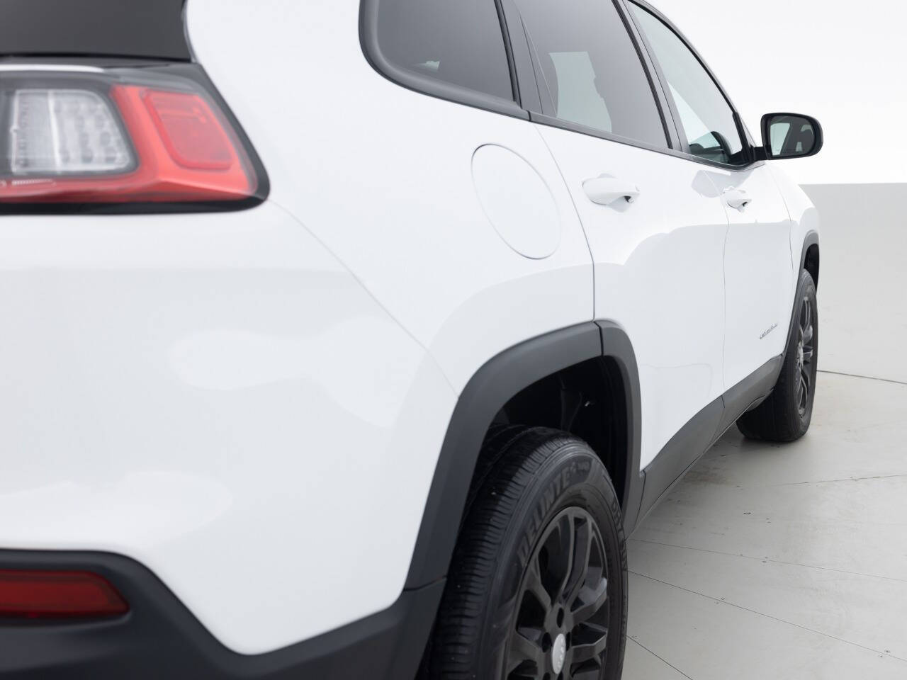 Used Car 2020 Jeep Cherokee  Latitude 4x4 4dr Suv For Sale Under $20,000 In Coal City, Illinois