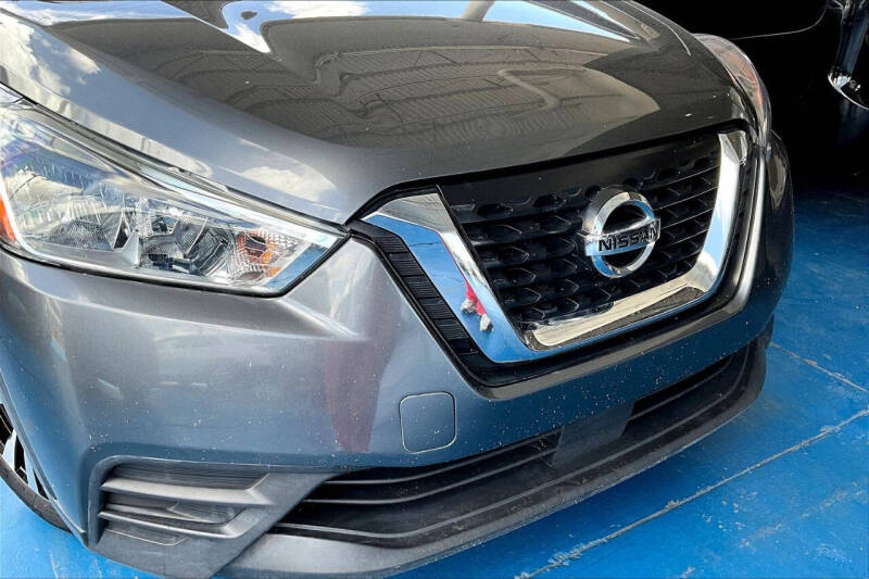 2020 Nissan Kicks SV