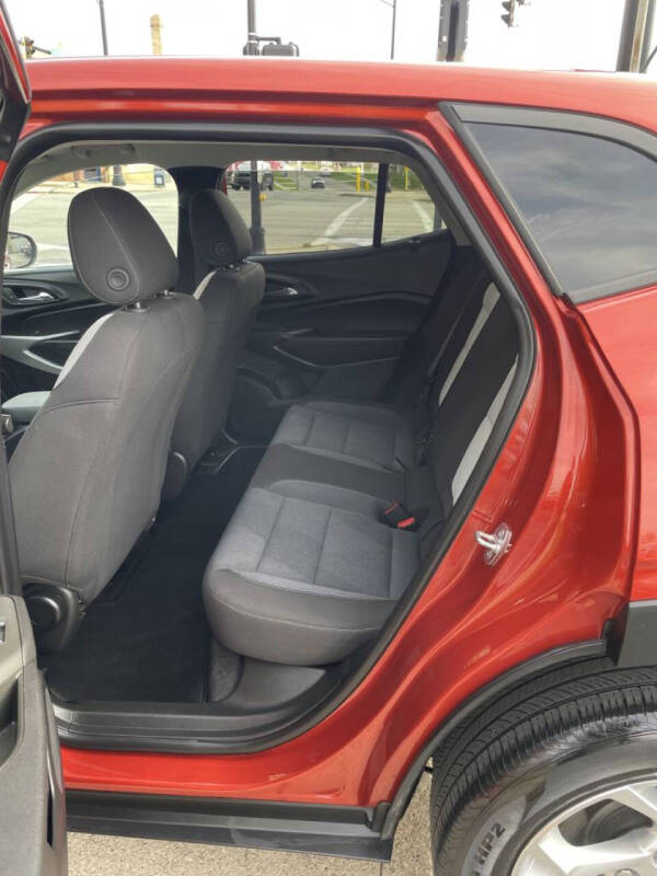 2024 Chevrolet Trax LS
