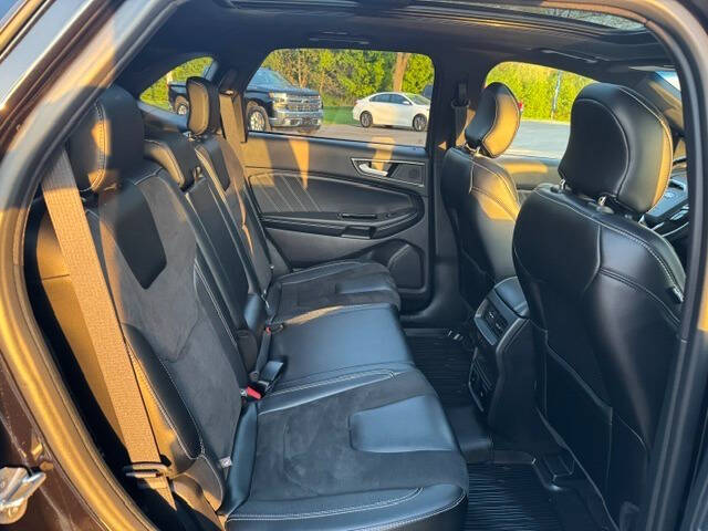 2019 Ford Edge ST