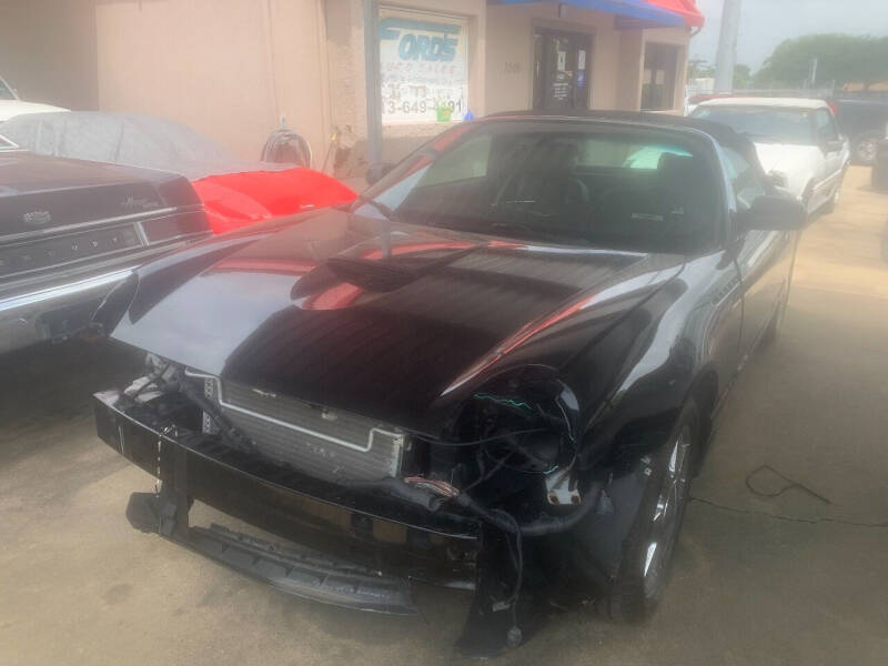 Used 2002 Ford Thunderbird Deluxe with VIN 1FAHP60A02Y105514 for sale in Houston, TX