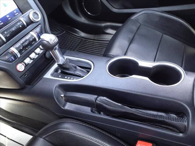 2022 Ford Mustang EcoBoost Premium