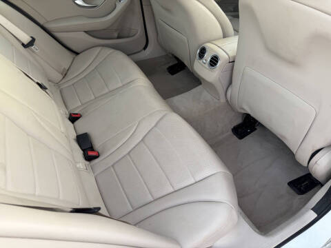 2017 Mercedes-Benz C-Class C 300 Luxury 4MATIC