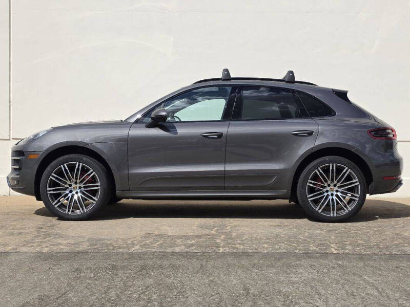 2016 Porsche Macan Turbo